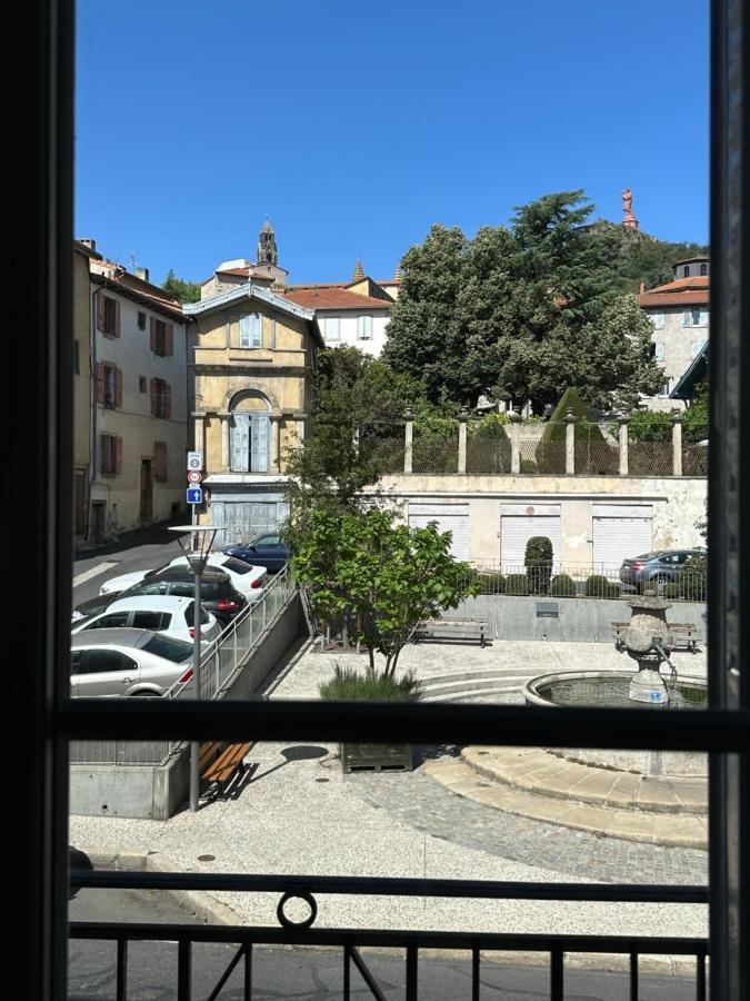 Appartement Avec Terrasse Au Puy Le Puy-en-Velay Extérieur photo