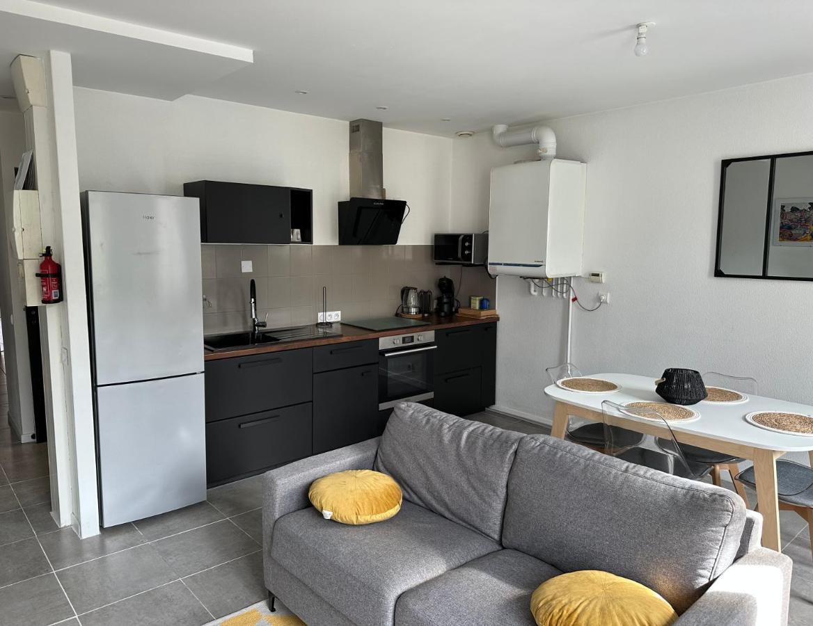 Appartement Avec Terrasse Au Puy Le Puy-en-Velay Extérieur photo